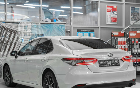 Toyota Camry, 2021 год, 2 899 000 рублей, 4 фотография
