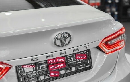 Toyota Camry, 2021 год, 2 899 000 рублей, 7 фотография