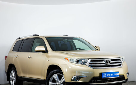 Toyota Highlander III, 2010 год, 2 179 000 рублей, 2 фотография
