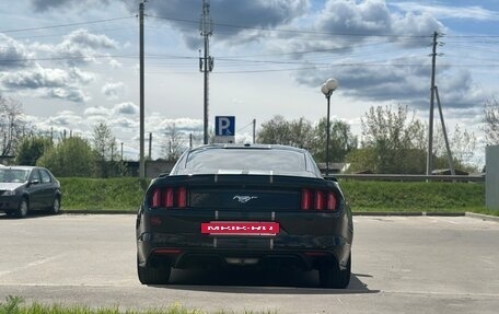 Ford Mustang VI рестайлинг, 2014 год, 2 100 000 рублей, 6 фотография