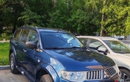 Mitsubishi Pajero Sport II рестайлинг, 2011 год, 1 800 000 рублей, 3 фотография