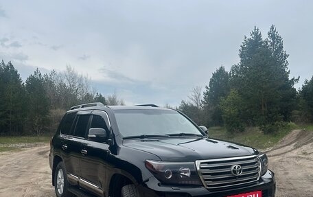 Toyota Land Cruiser 200, 2012 год, 4 000 000 рублей, 3 фотография