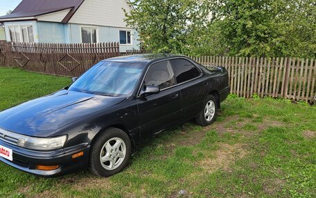 Toyota Vista, 1990 год, 415 000 рублей, 3 фотография