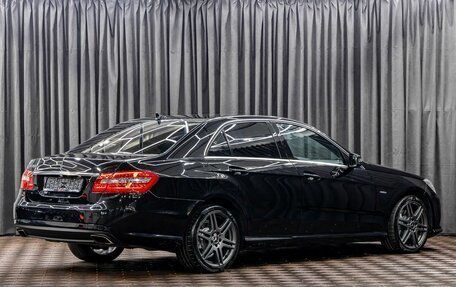 Mercedes-Benz E-Класс, 2012 год, 1 285 000 рублей, 6 фотография