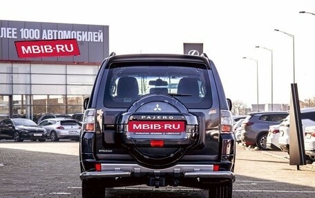 Mitsubishi Pajero IV, 2014 год, 1 965 000 рублей, 5 фотография