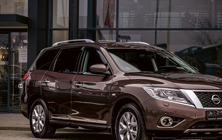 Nissan Pathfinder, 2016 год, 1 655 000 рублей, 7 фотография