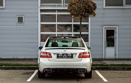 Mercedes-Benz E-Класс, 2011 год, 1 435 000 рублей, 5 фотография