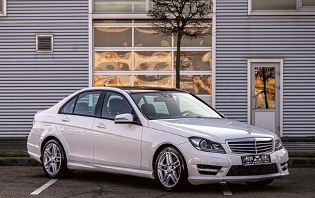 Mercedes-Benz C-Класс, 2014 год, 1 165 000 рублей, 3 фотография