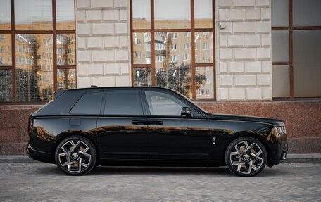 Rolls-Royce Cullinan, 2026 год, 75 000 000 рублей, 10 фотография