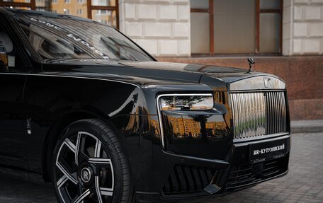 Rolls-Royce Cullinan, 2026 год, 75 000 000 рублей, 11 фотография