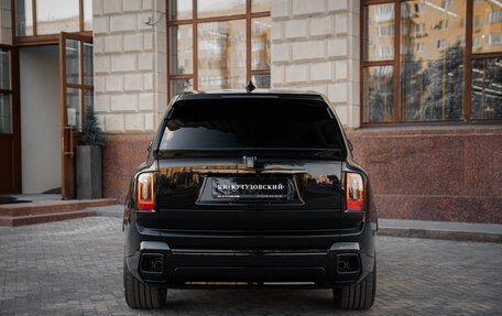 Rolls-Royce Cullinan, 2026 год, 75 000 000 рублей, 7 фотография