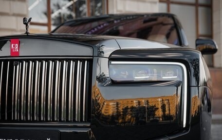Rolls-Royce Cullinan, 2026 год, 75 000 000 рублей, 15 фотография