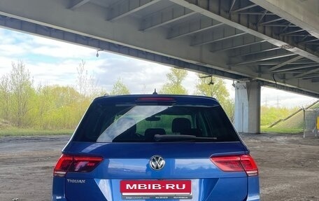 Volkswagen Tiguan II, 2018 год, 1 800 000 рублей, 5 фотография