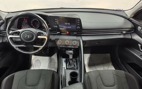 Hyundai Elantra, 2022 год, 2 015 000 рублей, 5 фотография