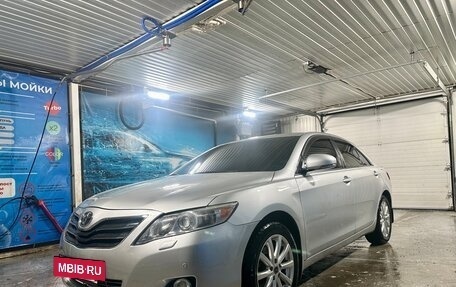 Toyota Camry, 2010 год, 1 100 000 рублей, 3 фотография
