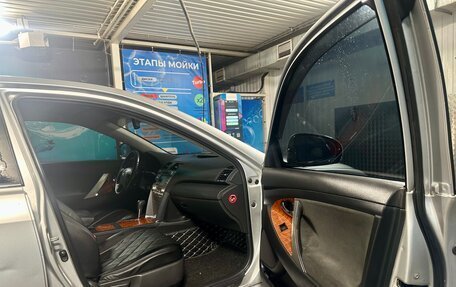 Toyota Camry, 2010 год, 1 100 000 рублей, 7 фотография