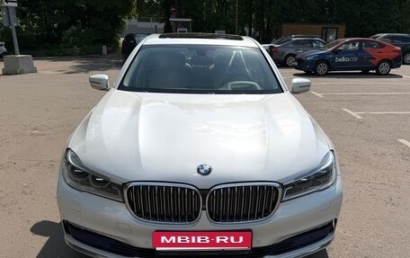 BMW 7 серия, 2016 год, 4 185 000 рублей, 2 фотография