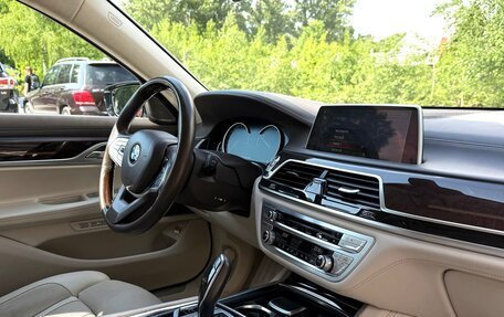 BMW 7 серия, 2016 год, 4 185 000 рублей, 10 фотография