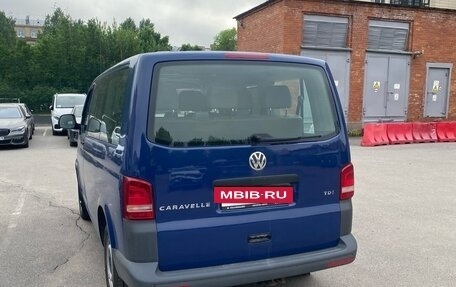 Volkswagen Caravelle T5, 2012 год, 1 900 000 рублей, 2 фотография