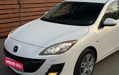 Mazda 3, 2011 год, 780 000 рублей, 2 фотография
