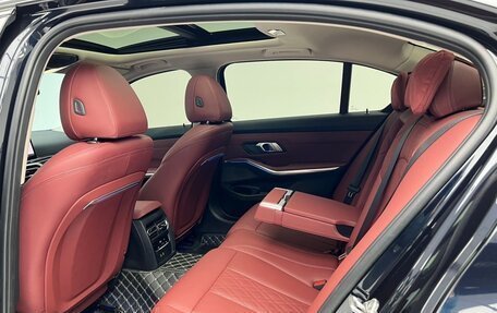 BMW 3 серия, 2023 год, 3 749 000 рублей, 11 фотография