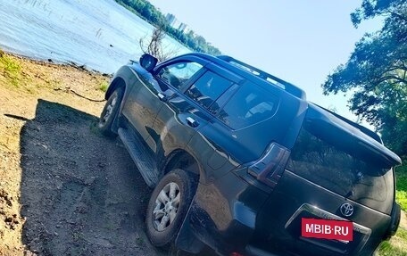 Toyota Land Cruiser Prado 150 рестайлинг 2, 2012 год, 2 650 000 рублей, 2 фотография