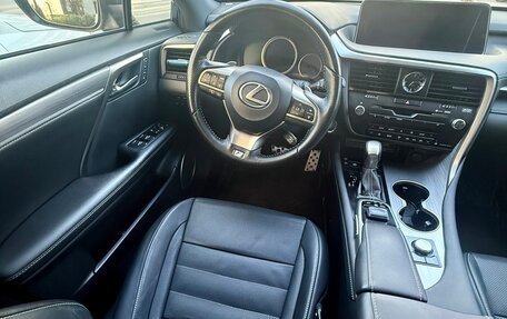 Lexus RX IV рестайлинг, 2016 год, 5 300 000 рублей, 7 фотография
