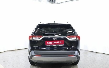 Toyota RAV4, 2020 год, 3 249 000 рублей, 5 фотография