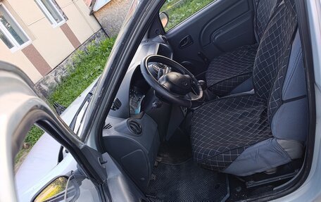 Renault Logan I, 2006 год, 250 000 рублей, 6 фотография