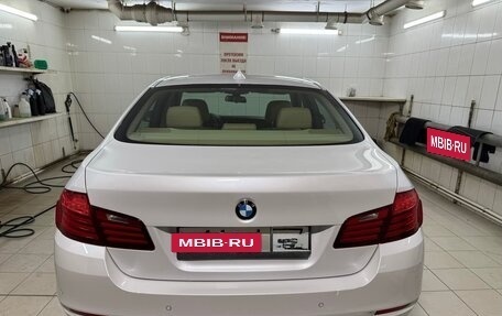 BMW 5 серия, 2015 год, 2 050 000 рублей, 3 фотография