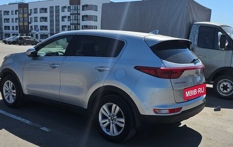 KIA Sportage IV рестайлинг, 2018 год, 2 150 000 рублей, 3 фотография