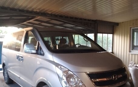 Hyundai Grand Starex Grand Starex I рестайлинг 2, 2010 год, 1 550 000 рублей, 3 фотография