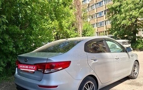 KIA Rio III рестайлинг, 2016 год, 937 000 рублей, 3 фотография