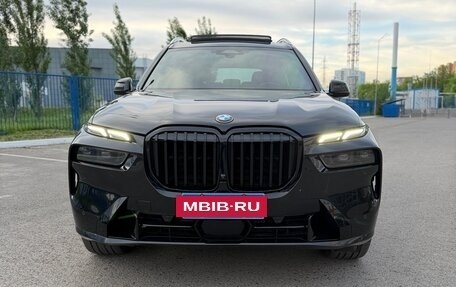 BMW X7, 2023 год, 6 500 000 рублей, 2 фотография