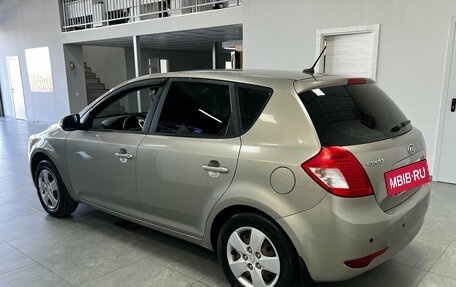 KIA cee'd I рестайлинг, 2011 год, 800 001 рублей, 4 фотография