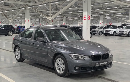 BMW 3 серия, 2015 год, 1 950 000 рублей, 3 фотография