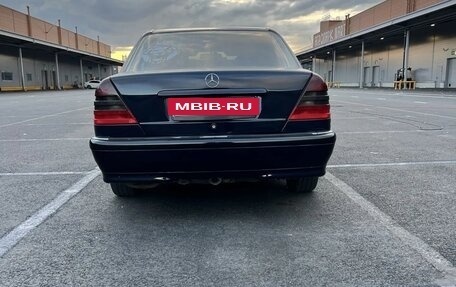 Mercedes-Benz C-Класс, 1998 год, 490 000 рублей, 4 фотография
