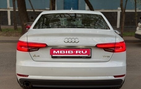 Audi A4, 2017 год, 2 320 000 рублей, 6 фотография