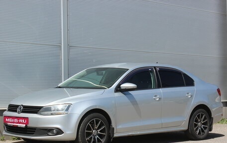Volkswagen Jetta VI, 2013 год, 967 000 рублей, 5 фотография