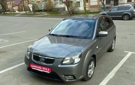 KIA Rio II, 2010 год, 615 000 рублей, 2 фотография