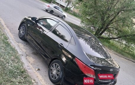 Hyundai Solaris II рестайлинг, 2014 год, 450 000 рублей, 3 фотография
