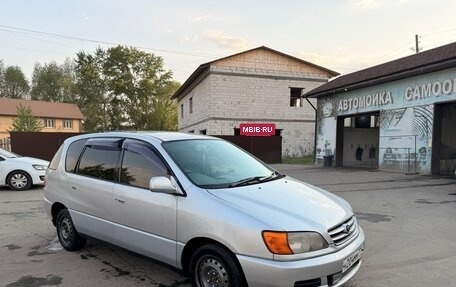 Toyota Ipsum II, 1999 год, 495 000 рублей, 3 фотография