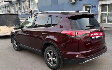 Toyota RAV4, 2016 год, 2 600 000 рублей, 4 фотография