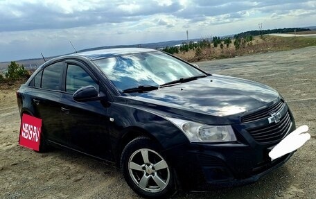 Chevrolet Cruze II, 2013 год, 530 000 рублей, 4 фотография