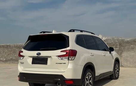 Subaru Forester, 2022 год, 2 890 000 рублей, 5 фотография