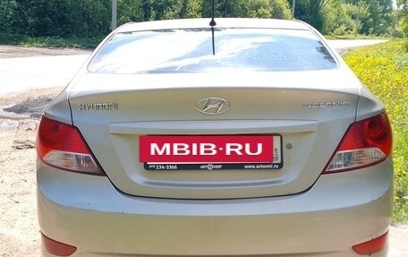 Hyundai Solaris II рестайлинг, 2011 год, 750 000 рублей, 2 фотография