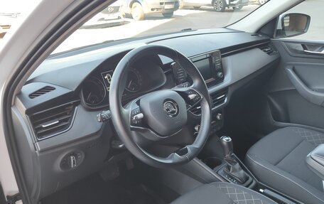Skoda Rapid II, 2021 год, 1 599 000 рублей, 9 фотография