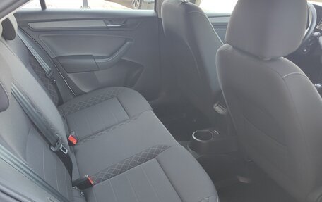 Skoda Rapid II, 2021 год, 1 599 000 рублей, 11 фотография