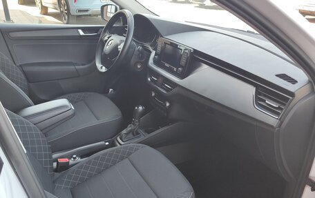 Skoda Rapid II, 2021 год, 1 599 000 рублей, 10 фотография
