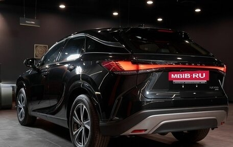 Lexus RX IV рестайлинг, 2025 год, 7 800 000 рублей, 4 фотография
